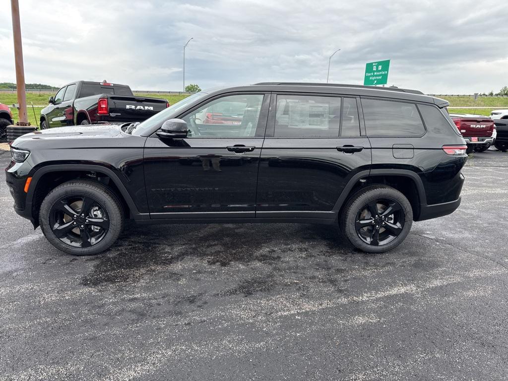 new 2025 Jeep Grand Cherokee L car, priced at $52,065