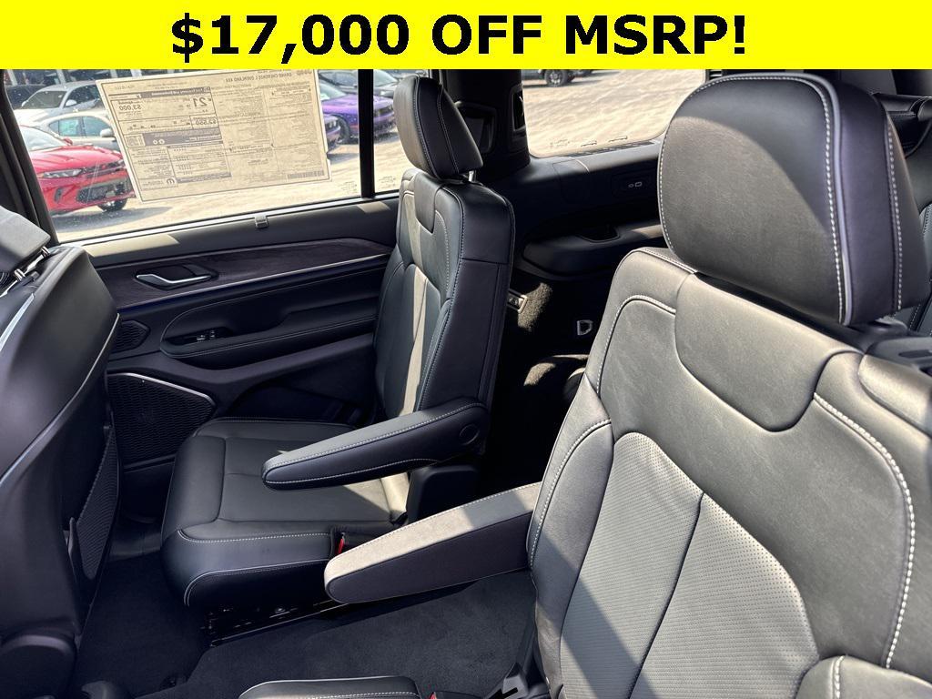 new 2024 Jeep Grand Cherokee L car, priced at $58,159