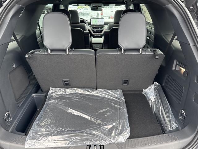 new 2025 Ford Explorer car, priced at $61,450