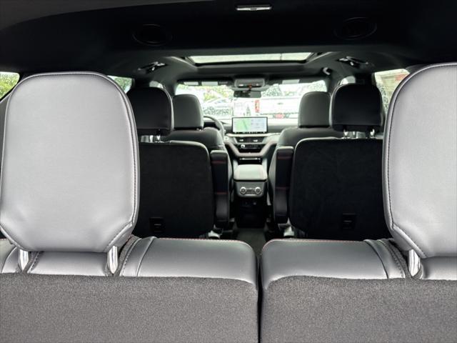 new 2025 Ford Explorer car, priced at $61,450
