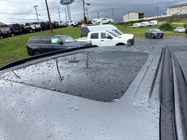 new 2025 Ford Explorer car, priced at $61,450