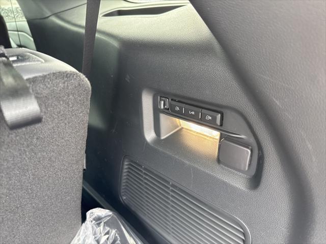 new 2025 Ford Explorer car, priced at $61,450