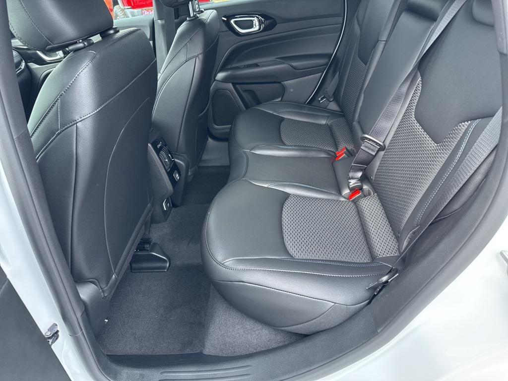 new 2026 Jeep Compass car, priced at $31,998