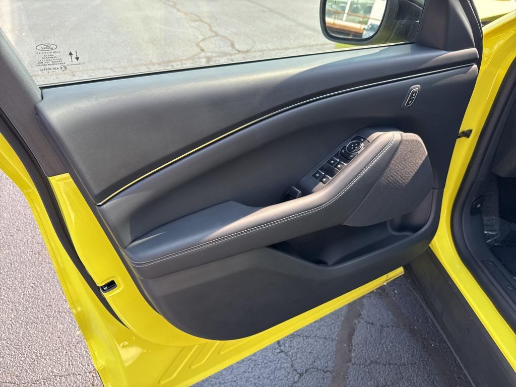 new 2025 Ford Mustang Mach-E car, priced at $40,590