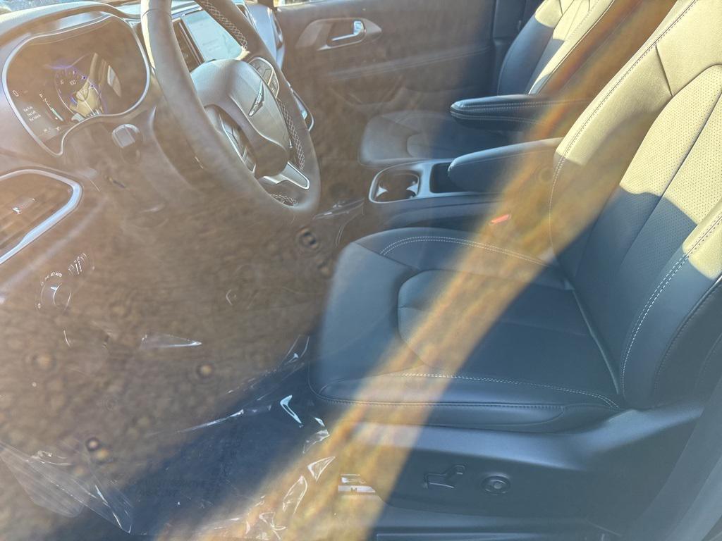 new 2025 Chrysler Voyager car, priced at $41,690