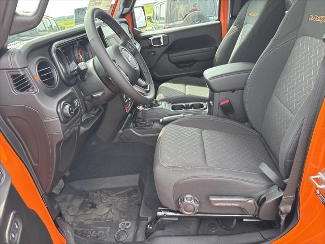 new 2025 Jeep Gladiator car, priced at $57,295