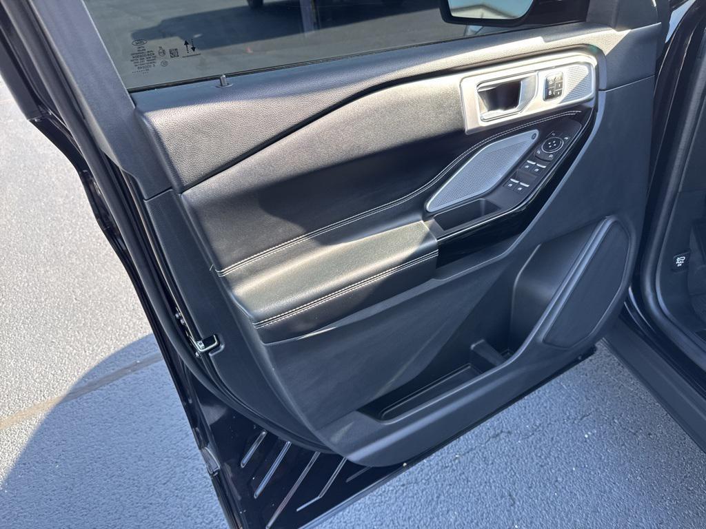 used 2022 Ford Explorer car, priced at $40,375