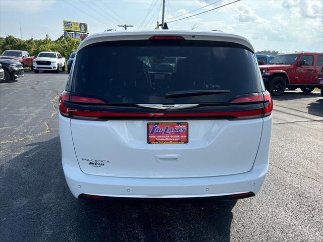 new 2024 Chrysler Pacifica car, priced at $54,330