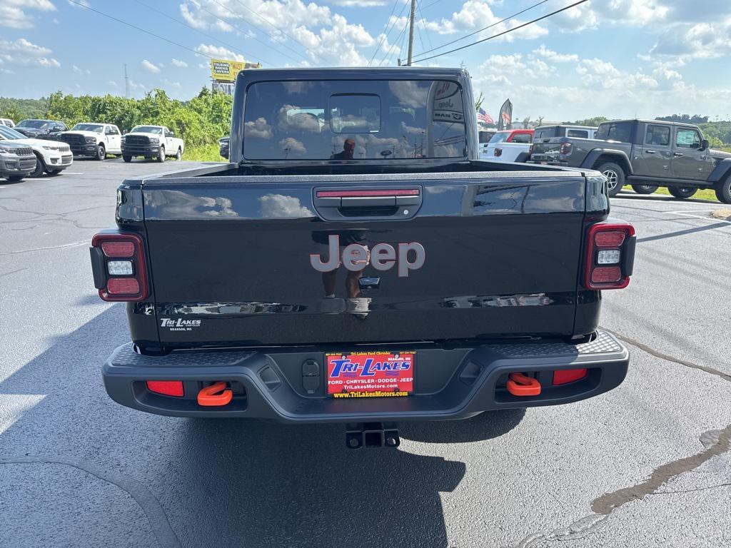 new 2025 Jeep Gladiator car, priced at $56,680
