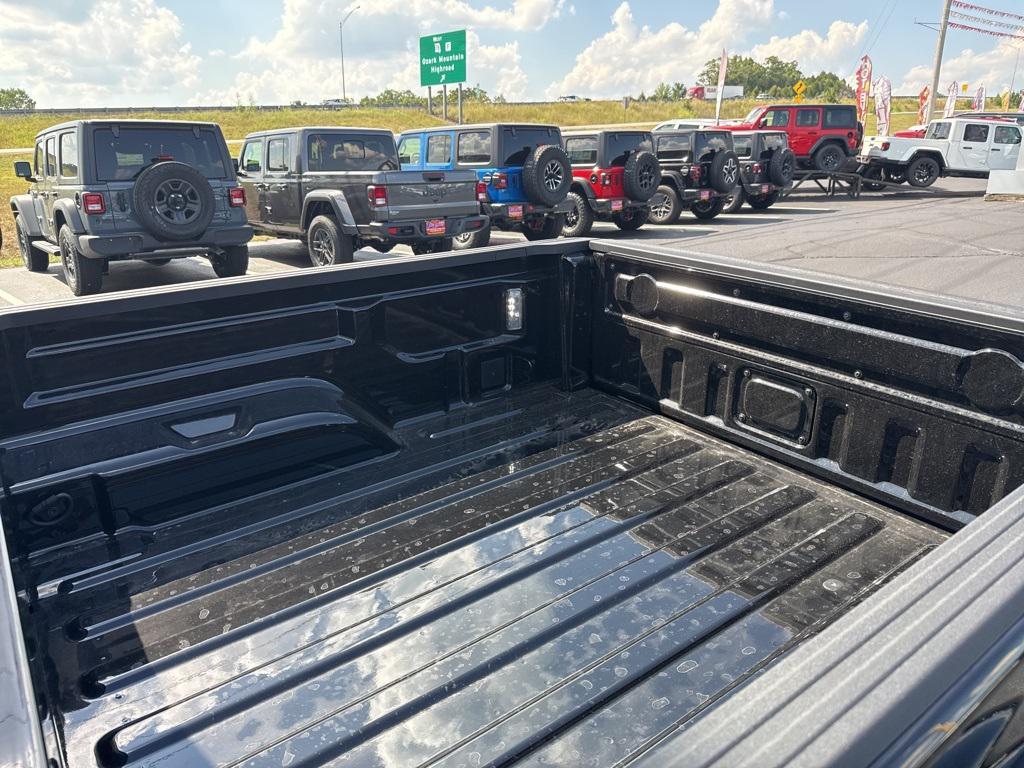 new 2025 Jeep Gladiator car, priced at $56,680