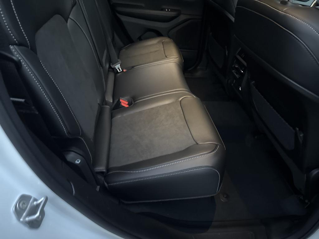 new 2025 Jeep Grand Cherokee car, priced at $47,775