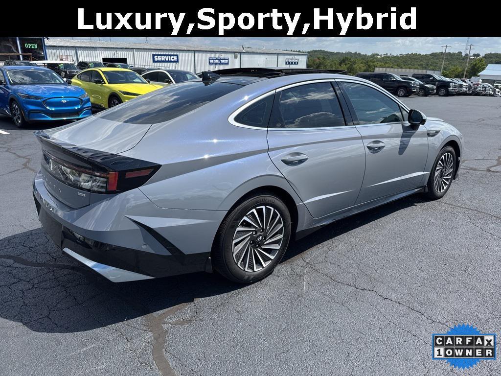 used 2025 Hyundai Sonata Hybrid car, priced at $32,653