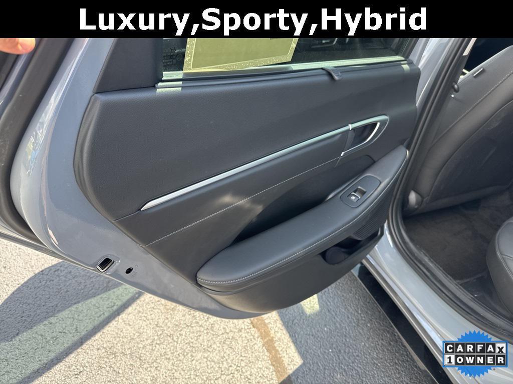 used 2025 Hyundai Sonata Hybrid car, priced at $32,653