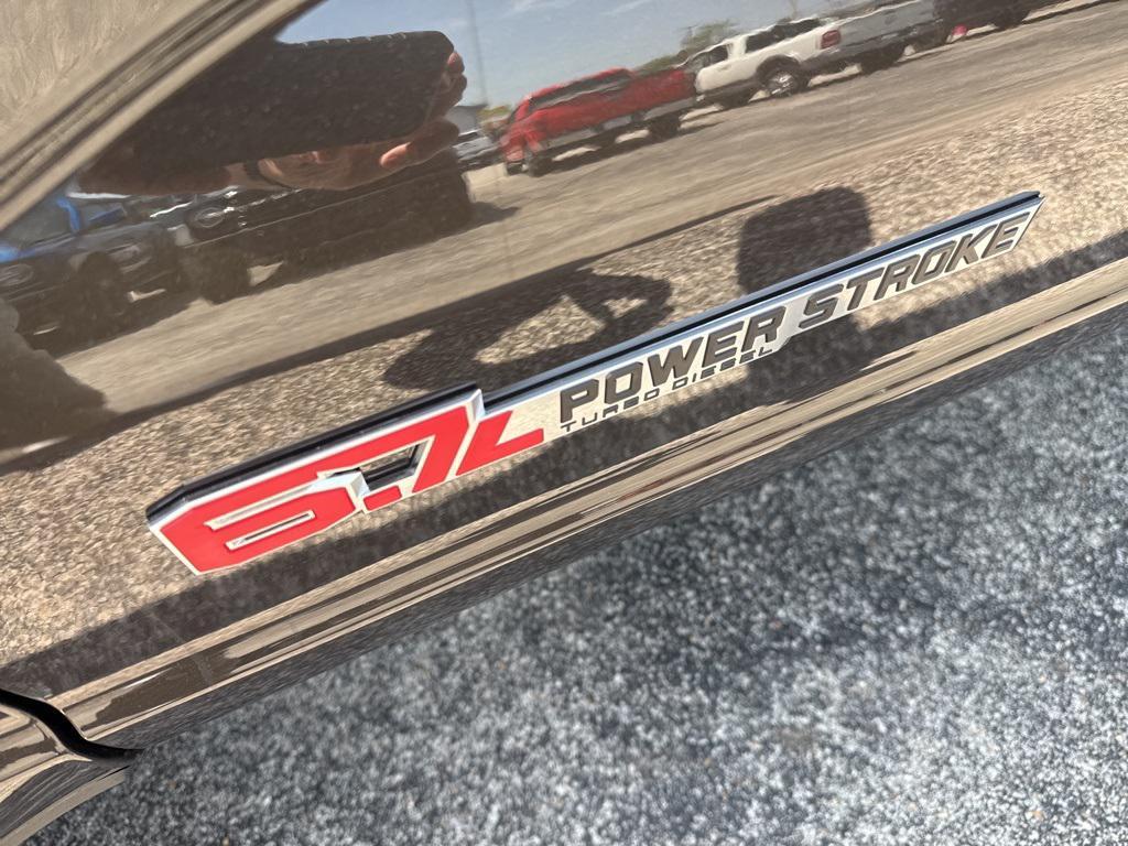 new 2025 Ford F-250 car, priced at $81,551