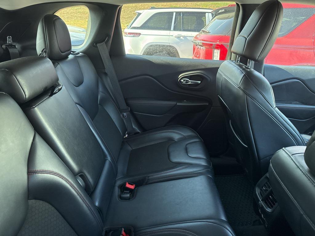 used 2021 Jeep Cherokee car, priced at $21,890