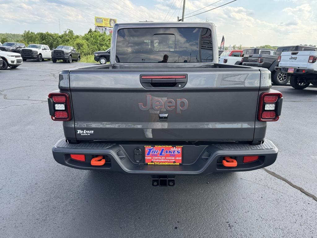new 2025 Jeep Gladiator car, priced at $56,940