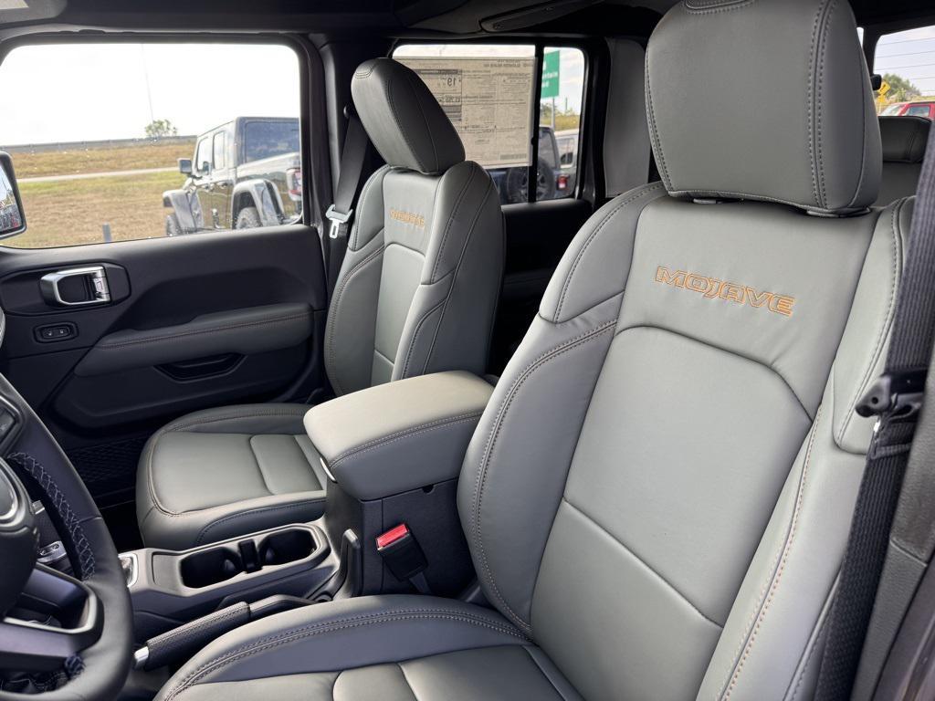 new 2025 Jeep Gladiator car, priced at $56,940