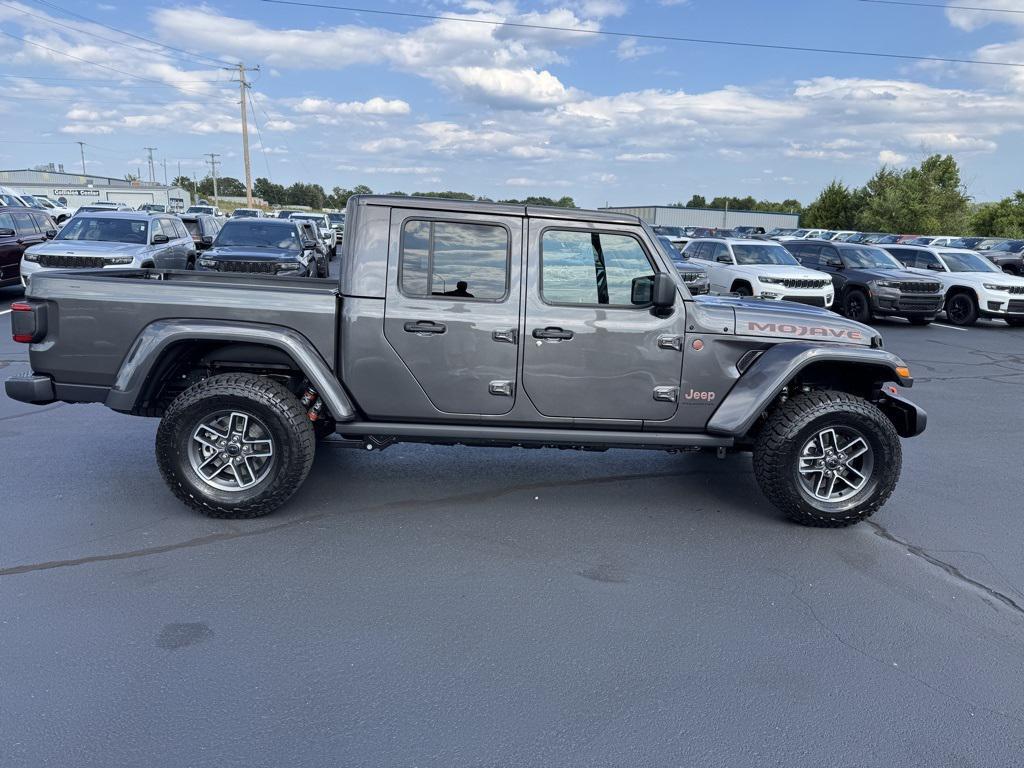 new 2025 Jeep Gladiator car, priced at $56,940