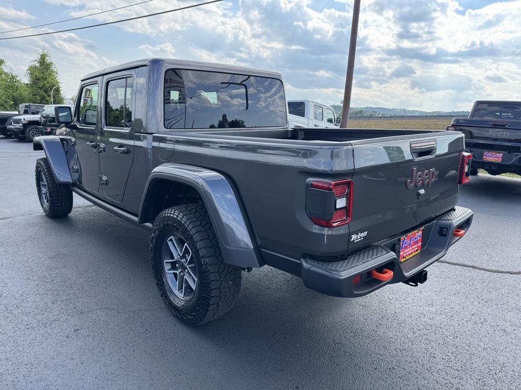 new 2025 Jeep Gladiator car, priced at $56,940