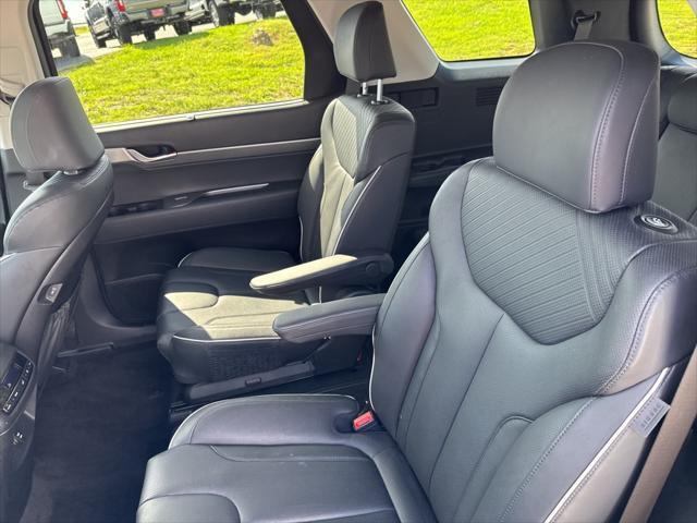 used 2024 Hyundai Palisade car, priced at $37,789