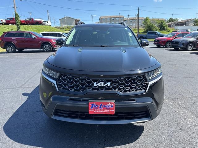 used 2023 Kia Sorento car, priced at $30,298