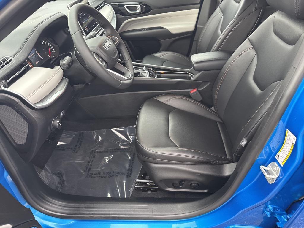 used 2024 Jeep Compass car, priced at $26,526