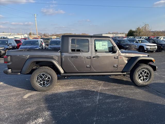 new 2025 Jeep Gladiator car, priced at $52,541