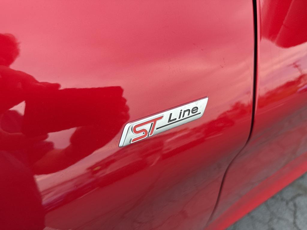 new 2025 Ford Explorer car, priced at $50,779