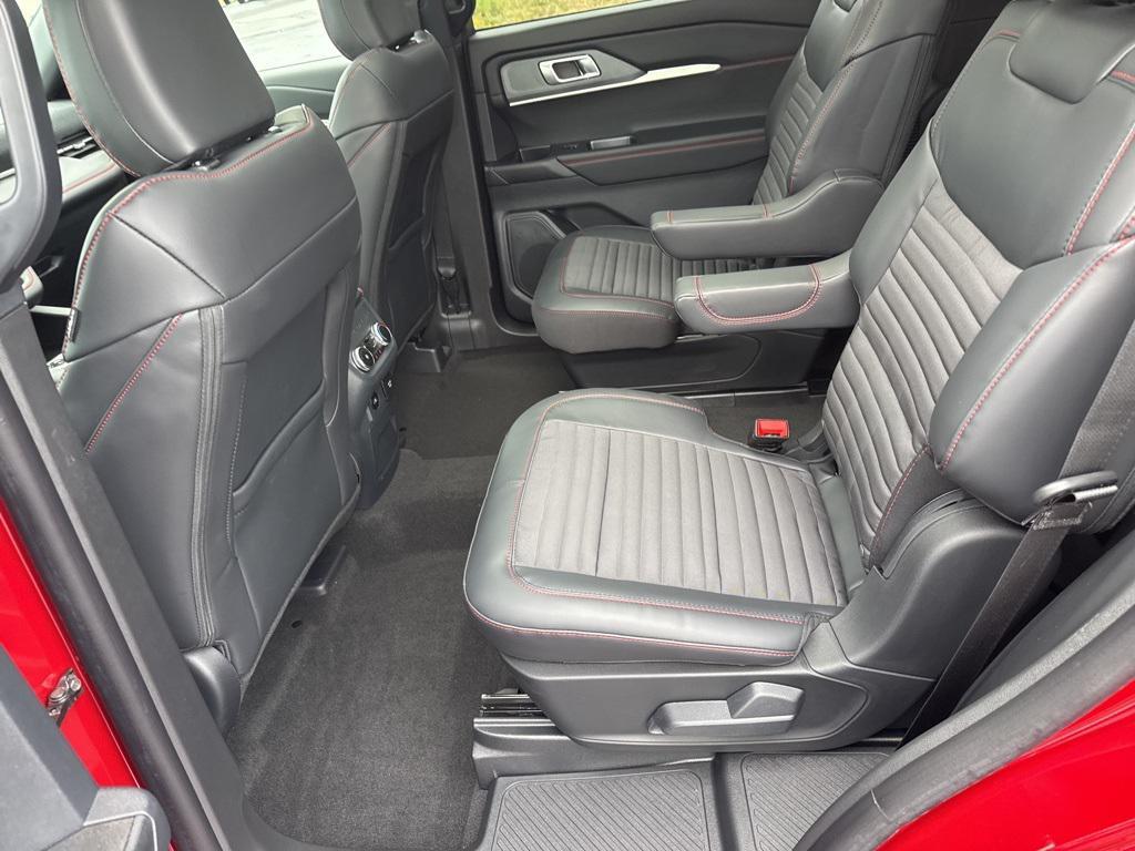 new 2025 Ford Explorer car, priced at $50,779