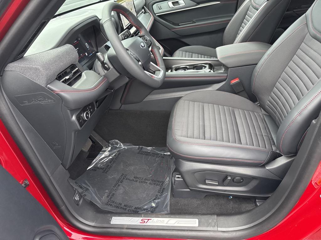 new 2025 Ford Explorer car, priced at $50,779