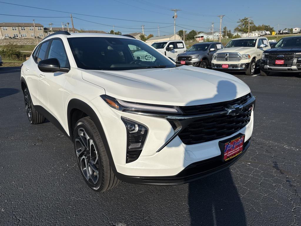 used 2024 Chevrolet Trax car, priced at $22,872