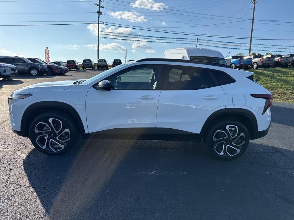 used 2024 Chevrolet Trax car, priced at $22,872