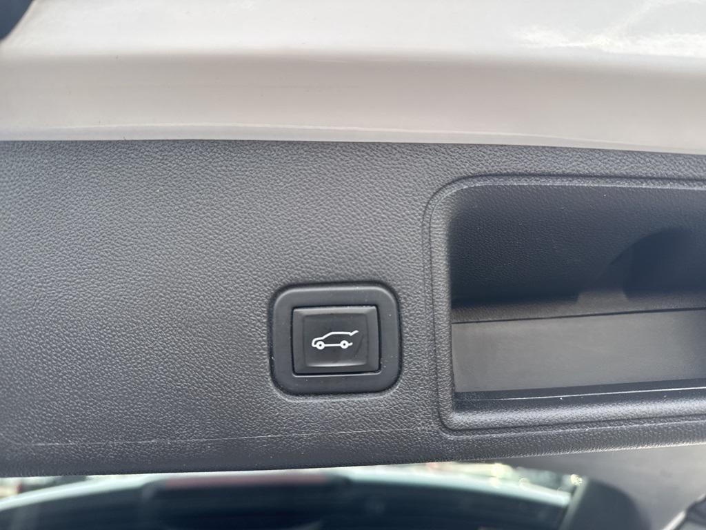 used 2020 GMC Terrain car, priced at $15,133