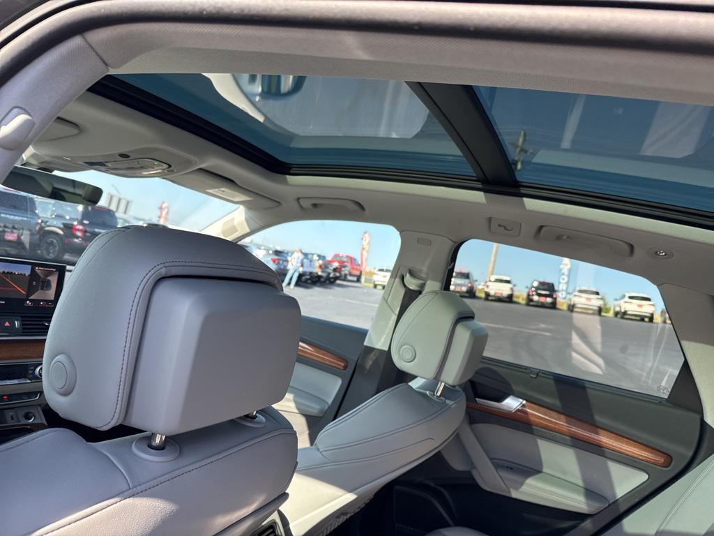 used 2023 Audi Q5 e car, priced at $38,258
