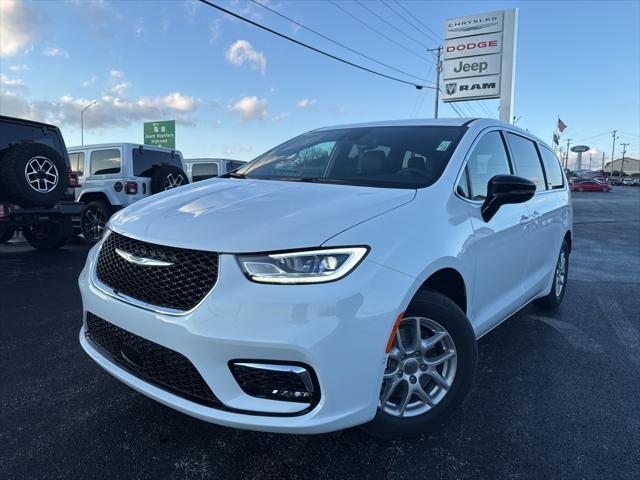 new 2025 Chrysler Pacifica car, priced at $43,937