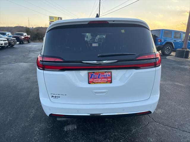 new 2025 Chrysler Pacifica car, priced at $43,937