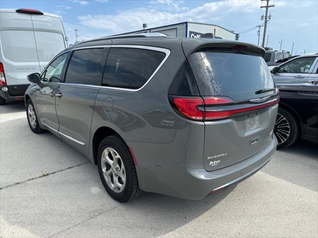 used 2021 Chrysler Pacifica car, priced at $27,718