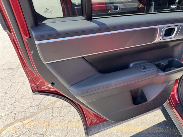 used 2025 Hyundai Santa Fe car, priced at $35,904