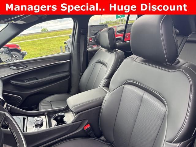 new 2025 Jeep Grand Cherokee car, priced at $58,130