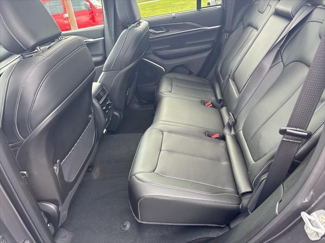 new 2025 Jeep Grand Cherokee car, priced at $58,130