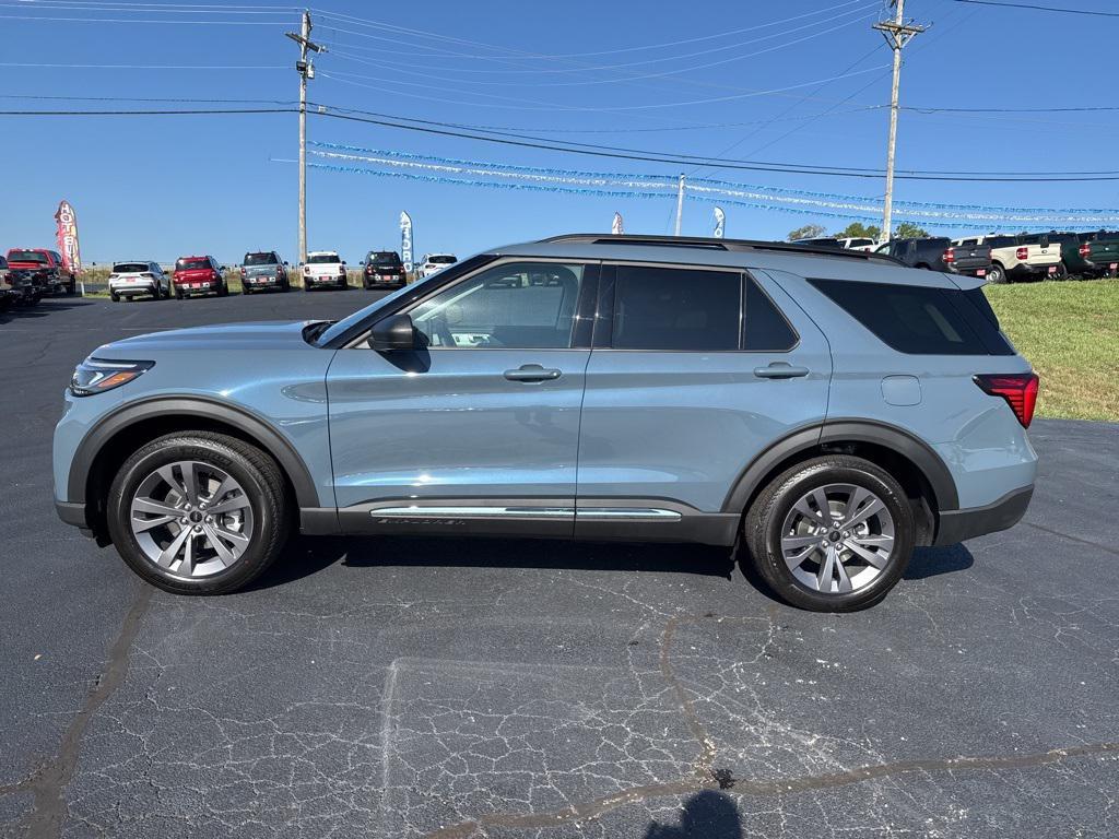 new 2025 Ford Explorer car, priced at $48,555