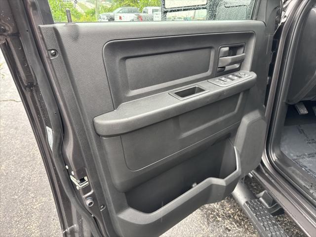 new 2025 Ram 3500 car, priced at $57,795