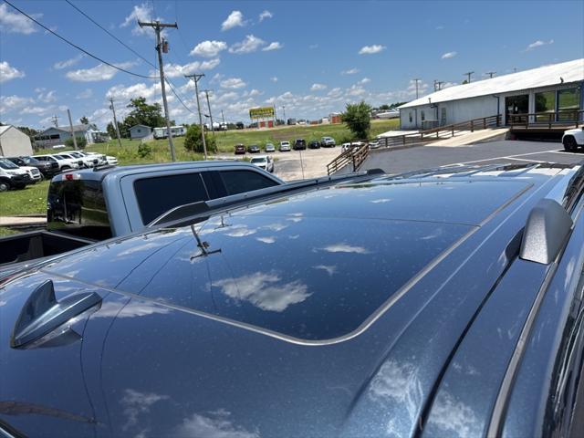 used 2024 Ford Expedition car, priced at $59,619