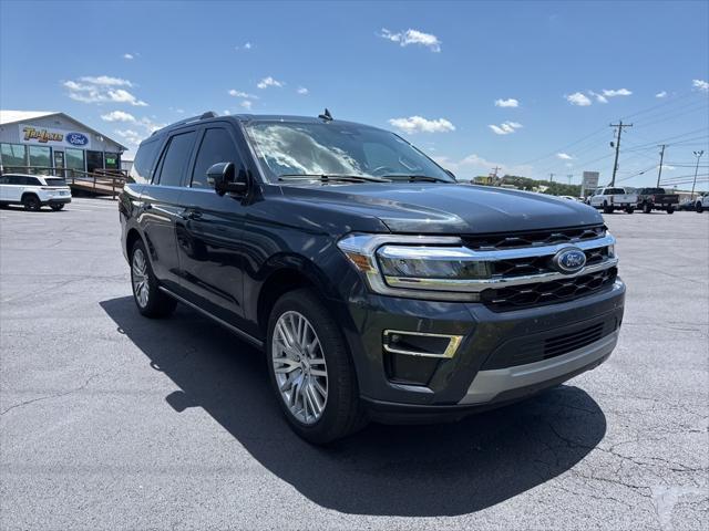 used 2024 Ford Expedition car, priced at $59,619