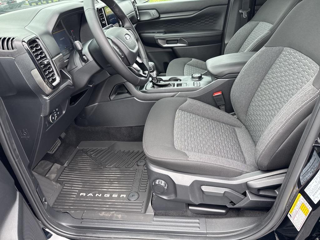 new 2025 Ford Ranger car, priced at $40,887