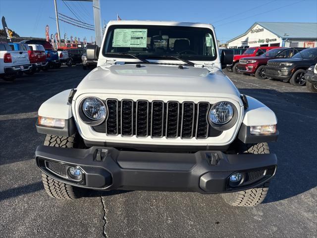 new 2025 Jeep Gladiator car, priced at $44,140