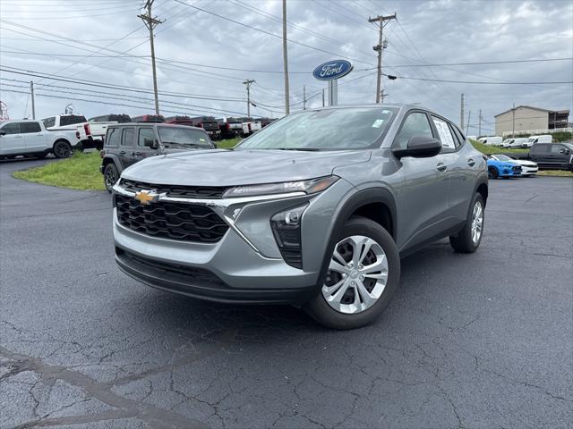 used 2025 Chevrolet Trax car, priced at $23,916