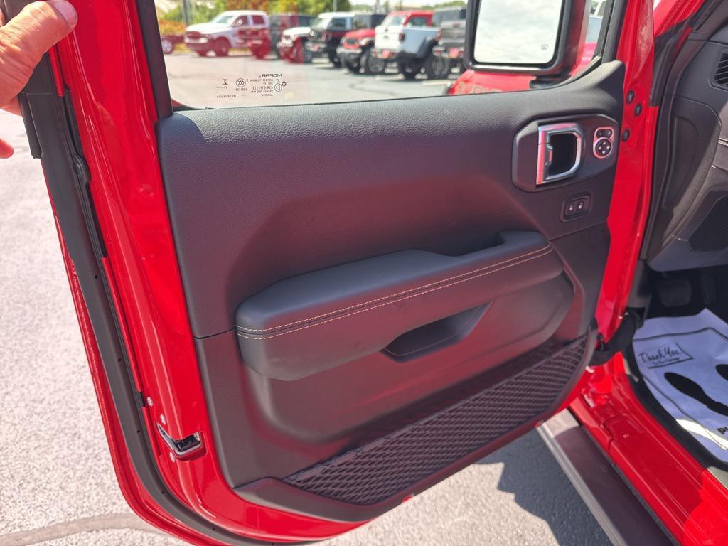 new 2025 Jeep Wrangler car, priced at $102,975