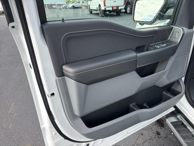 new 2025 Ford F-150 car, priced at $59,998