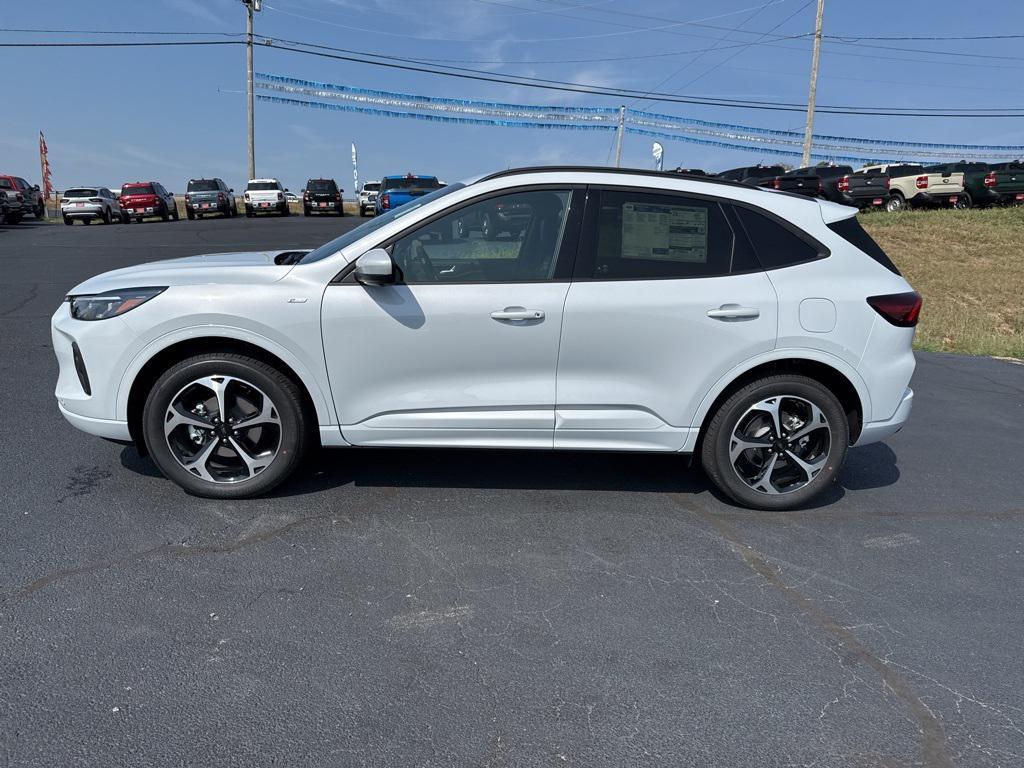 new 2025 Ford Escape car, priced at $39,055